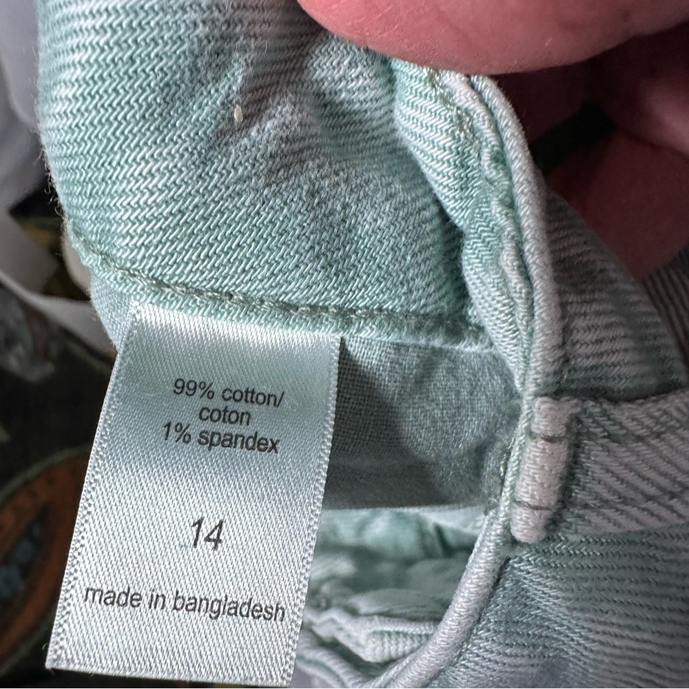 Maurices M Green Jeans Women’s size 14 High Rise Straight Crop Distressed - Picture 5 of 9